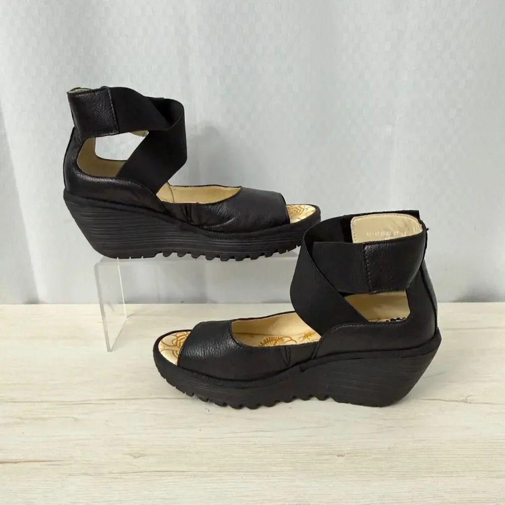 Fly London Yefi Wedge Sandals Womens Size 8 Black Leather YEFI473FLY 39